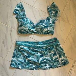 Tommy Bahama 2 piece skirted swimsuit.NWT